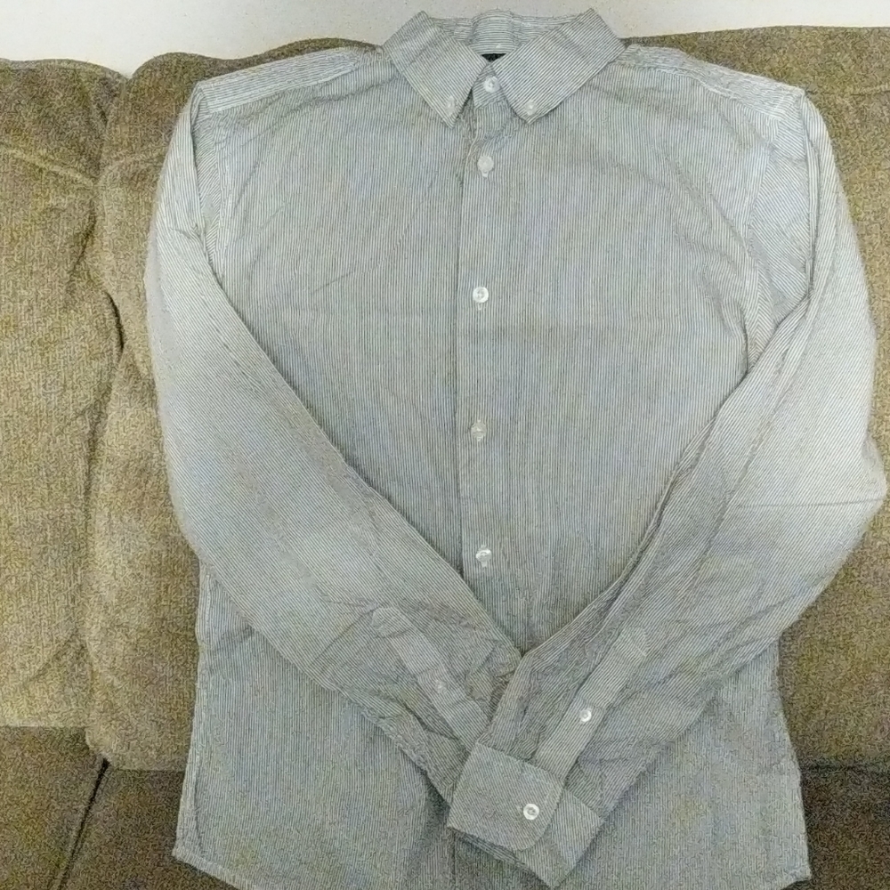 Long sleeve dress shirt